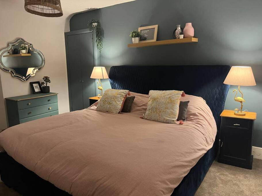 Lobster Cottage - Stylish 3 Bedroom Cottage In Heart Of Tenby Town, Pembrokeshire Екстериор снимка