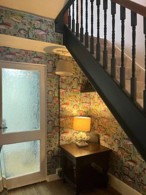 Lobster Cottage - Stylish 3 Bedroom Cottage In Heart Of Tenby Town, Pembrokeshire Екстериор снимка