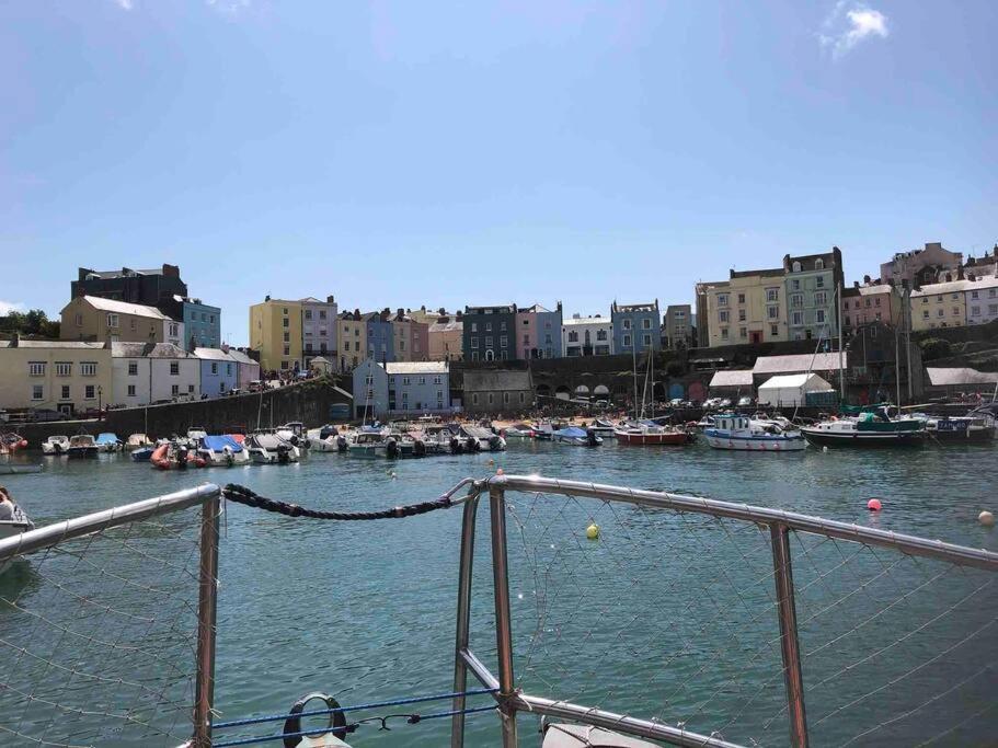 Lobster Cottage - Stylish 3 Bedroom Cottage In Heart Of Tenby Town, Pembrokeshire Екстериор снимка