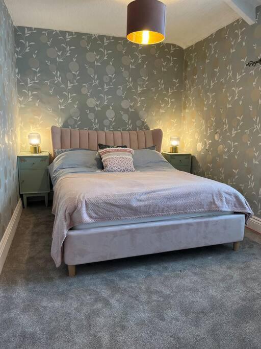 Lobster Cottage - Stylish 3 Bedroom Cottage In Heart Of Tenby Town, Pembrokeshire Екстериор снимка