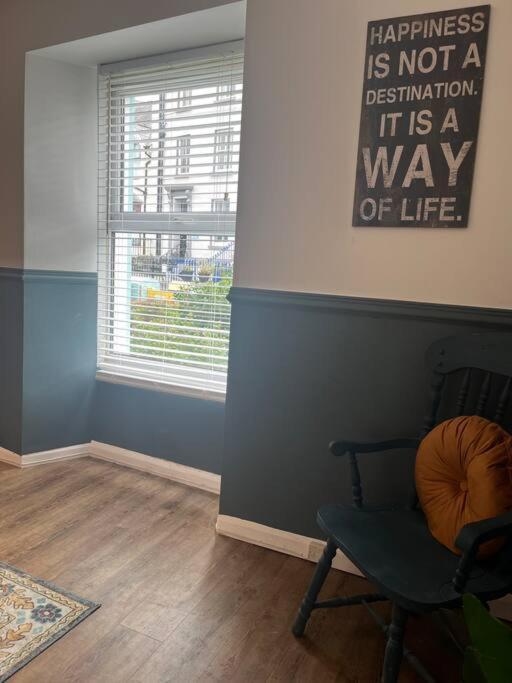 Lobster Cottage - Stylish 3 Bedroom Cottage In Heart Of Tenby Town, Pembrokeshire Екстериор снимка