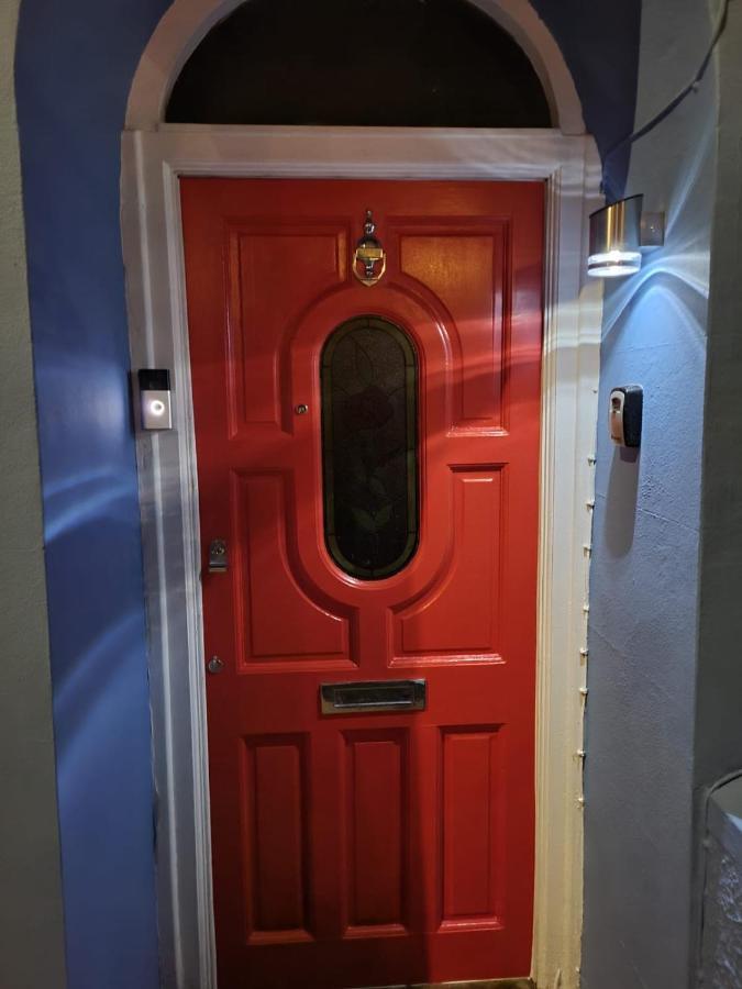 Lobster Cottage - Stylish 3 Bedroom Cottage In Heart Of Tenby Town, Pembrokeshire Екстериор снимка